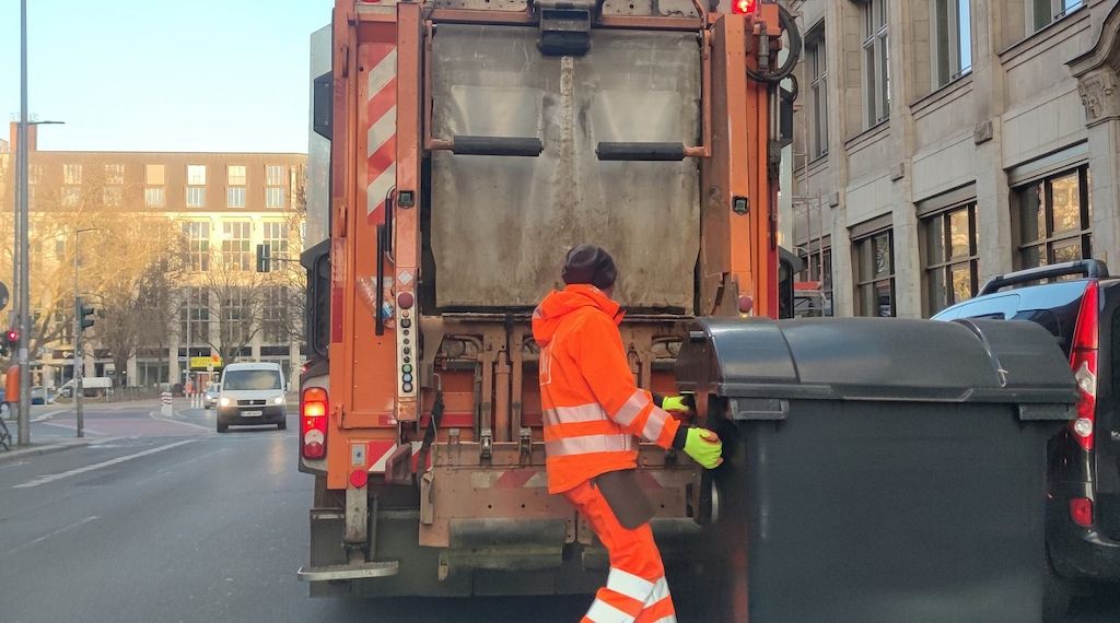 Aufkommen an Haushaltsabfällen steigt erstmals seit 2021 wieder an