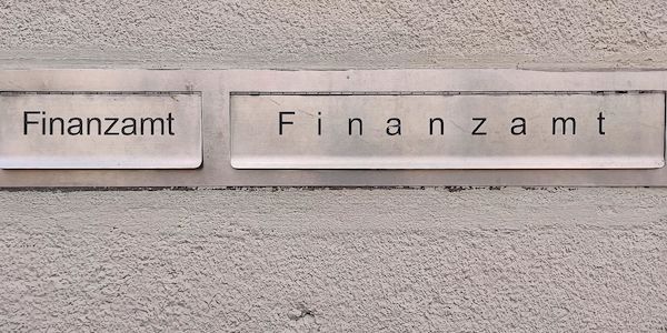 Steuerpflichtige in NRW spendeten 2021 insgesamt 1,5 Milliarden Euro