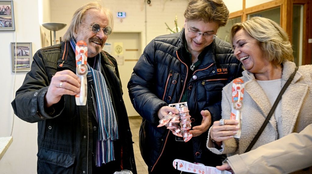 Vom Gänsebraten bis zum Arztmobil: Wie Frank Zander hilft