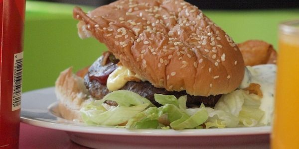 Gewerkschaftschef gegen niedrigere Gastrosteuer