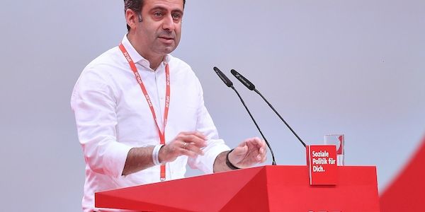 Berliner Staatssekretär verteidigt SPD-Mitgliederbegehren