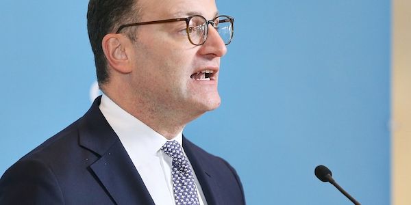Spahn wirft Berliner Linken Antisemitismus vor