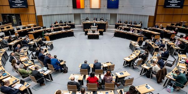 Volksentscheid: Autofreies Berlin vom Parlament abgeblitzt