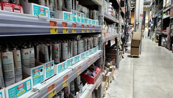 Stimmung im Einzelhandel bleibt verhalten