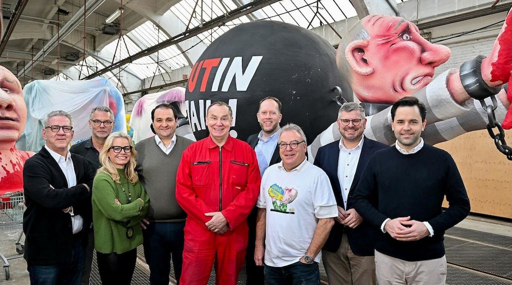 CDU-Abgeordnete zeigen Solidarität mit Düsseldorfer Karnevalsbauer