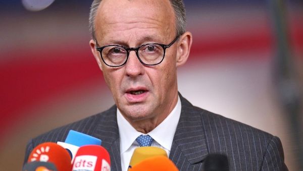 Rhetorikexperte beurteilt Kommunikation von Merz als "desaströs"