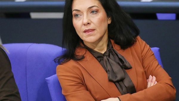 Reiche stößt bei längeren Arbeitszeiten auf SPD-Widerstand