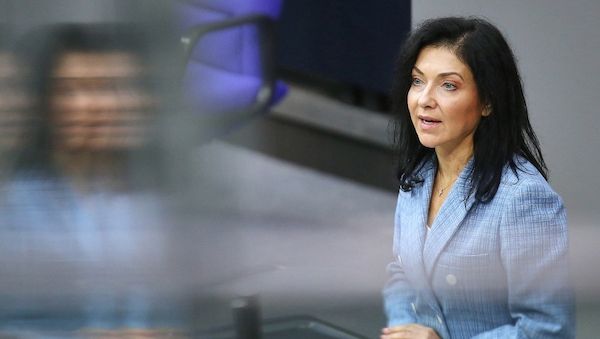 Arbeitgeber loben Reiche-Vorstoß zu Arbeitszeiten