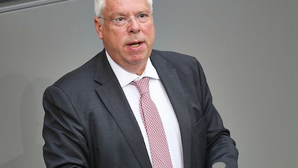 Hardt hält schnellen Frieden in Ukraine für unwahrscheinlich