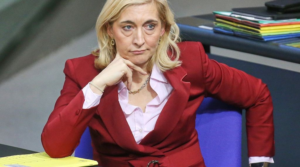 Krankenkassen weisen Warken-Kritik zurück