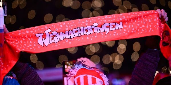 28.500 Fans kamen zum Weihnachtssingen von Union Berlin