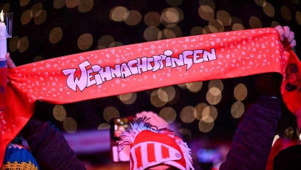 28.500 Fans kamen zum Weihnachtssingen von Union Berlin