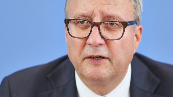 Voßkuhle fordert Klarnamenpflicht im Internet