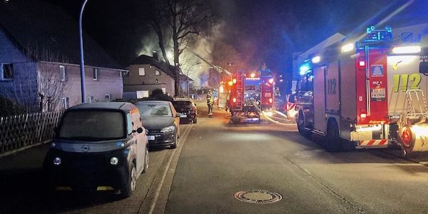 Vollbrand in Dortmunder Wohnhaus fordert Todesopfer