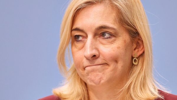 Krankenkassen fordern von Warken weiteres Sparpaket