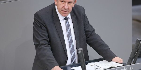 SPD-Politiker Schwarz fordert umfassende Unterstützung der Ukraine