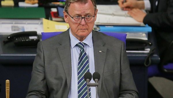 Ramelow zieht Lehren aus politischen Angriffen im Netz