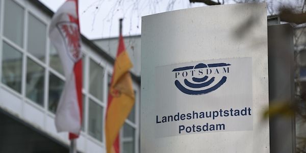 Potsdams Oberbürgermeisterin will Verwaltung und Bürger mit KI entlasten