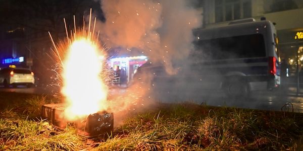 Dutzende Böller-Verletzte in Berlin - darunter 8 Kinder