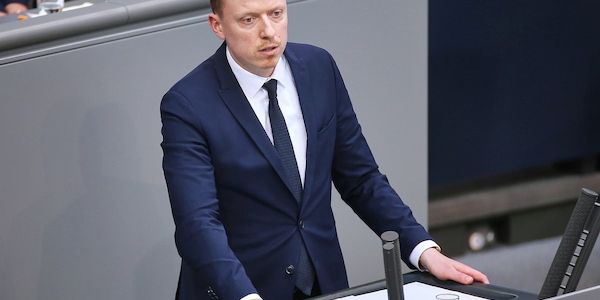 SPD lässt Bundeswehr-Einsatz in der Ukraine offen