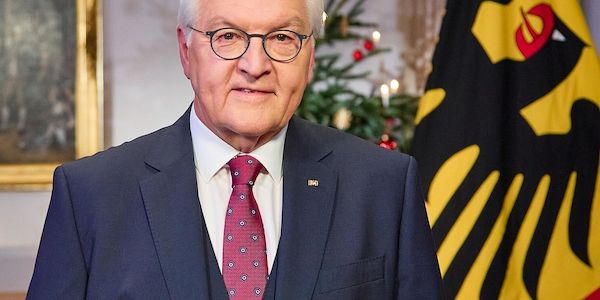 Woidke gratuliert Bundespräsident Steinmeier zum 70. Geburtstag