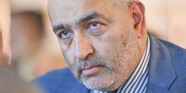 Nouripour sieht iranisches Regime "am Rande einer Explosion"