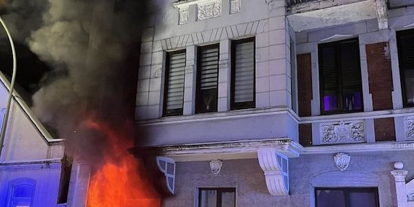 Feuer in Bremerhavener Mehrfamilienhaus unter Kontrolle