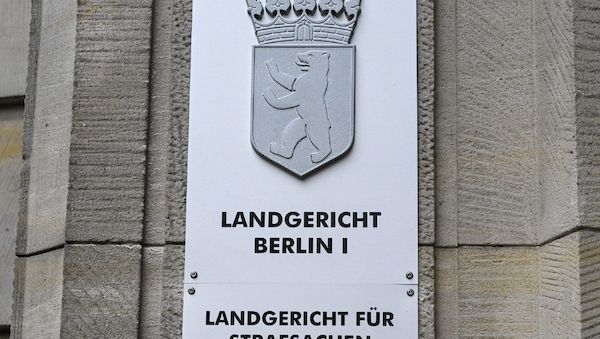 Messerangriff aus Mordlust in Berlin? 19-Jähriger kommt vor Gericht