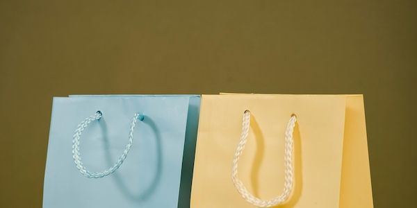 ARAG Experten über flexible Geschenke und ihre Tücken