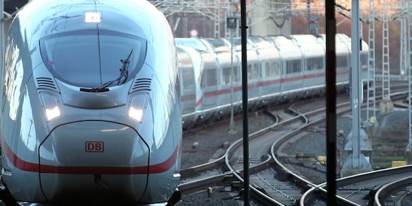 Verkehrsminister sieht Bahn für Weihnachtsreiseverkehr gewappnet