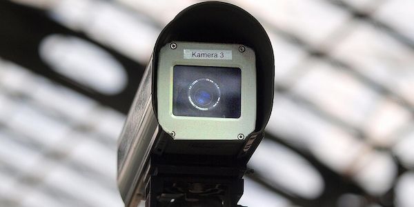 Rainer will verpflichtende Videoüberwachung in Schlachthöfen