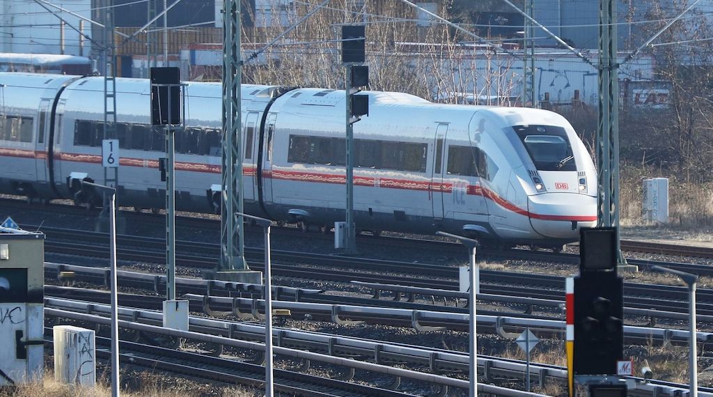 Bahn schafft über Weihnachten 75 Prozent Pünktlichkeit