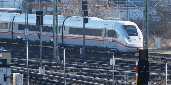 Bahn schafft über Weihnachten 75 Prozent Pünktlichkeit