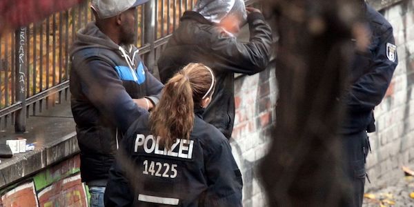 Richterbund: Staat spielt Organisierter Kriminalität in die Hände