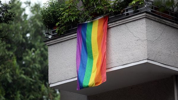 Grüne kritisieren fehlenden Aktionsplan für queere Menschen in Bayern