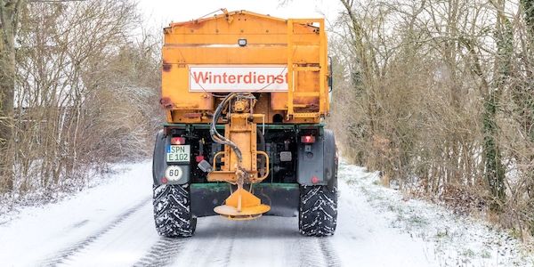 Extreme Wetterlage in Brandenburg: Behörden rufen zur besonderer Vorsicht auf