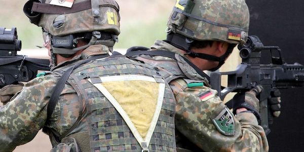 Grüne deuten mögliche Unterstützung für Bundeswehr in der Ukraine an