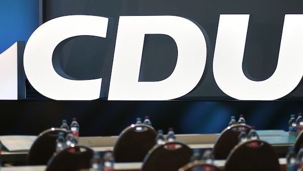 CDU liegt bei Großspendern vorn