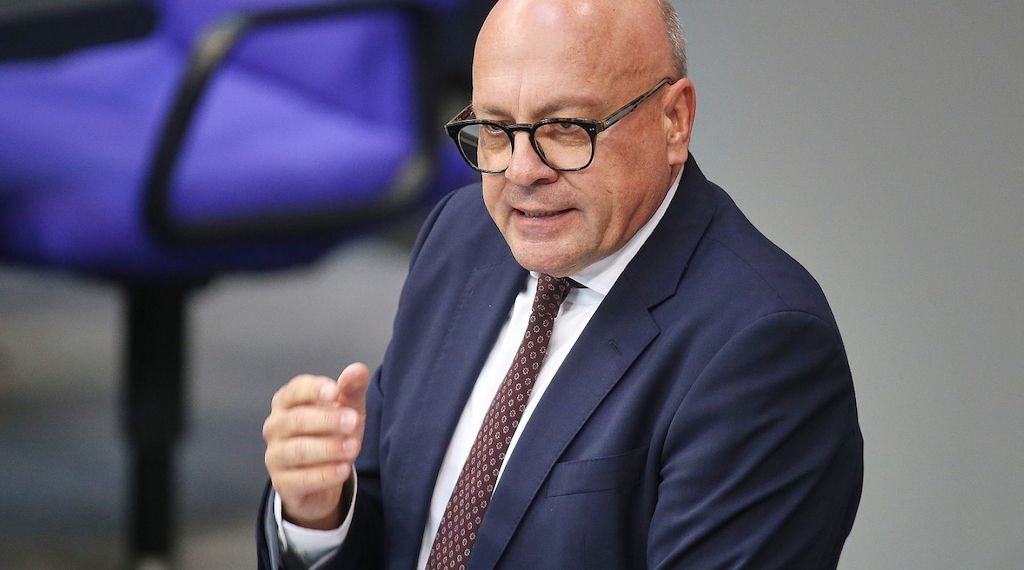 CDU-Innenpolitiker warnt vor Verharmlosung von Linksextremismus