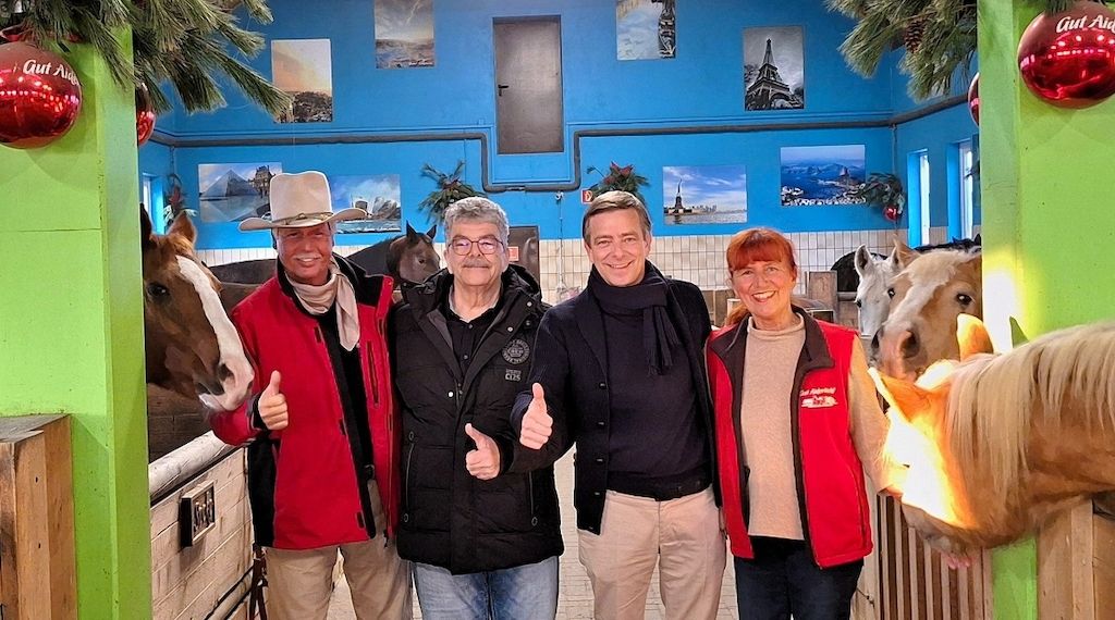 „Mit jedem Bier retten wir ein Tier!“: Originale Ballermann Partys setzen sich für Tierschutz ein