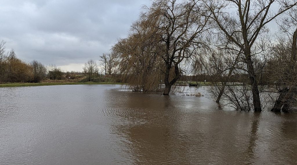 Naturkatastrophenschäden auch 2025 trotz Rückgang sehr hoch