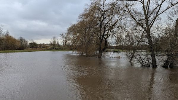 Naturkatastrophenschäden auch 2025 trotz Rückgang sehr hoch