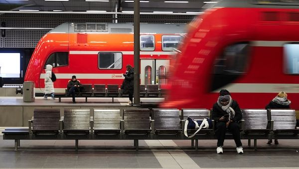 Warnstreik trifft Regionalbahnen in Brandenburg und MV