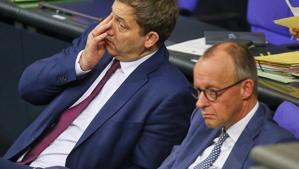 Forsa: Regierungsparteien bleiben zum Jahresstart im Umfragetief