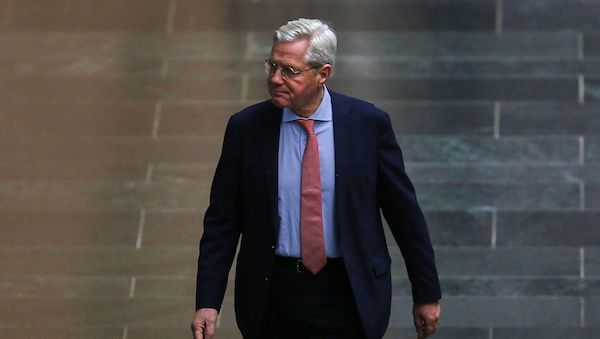 Röttgen begrüßt Trumps Strafzölle gegen Handelspartner des Iran