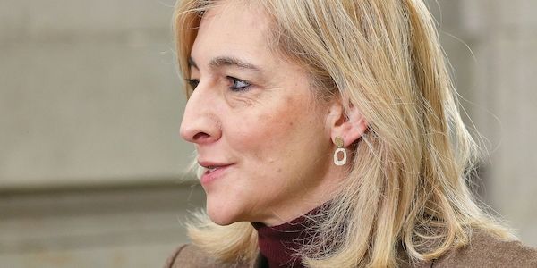 Warken startet Forschungsinitiative zur Frauengesundheit