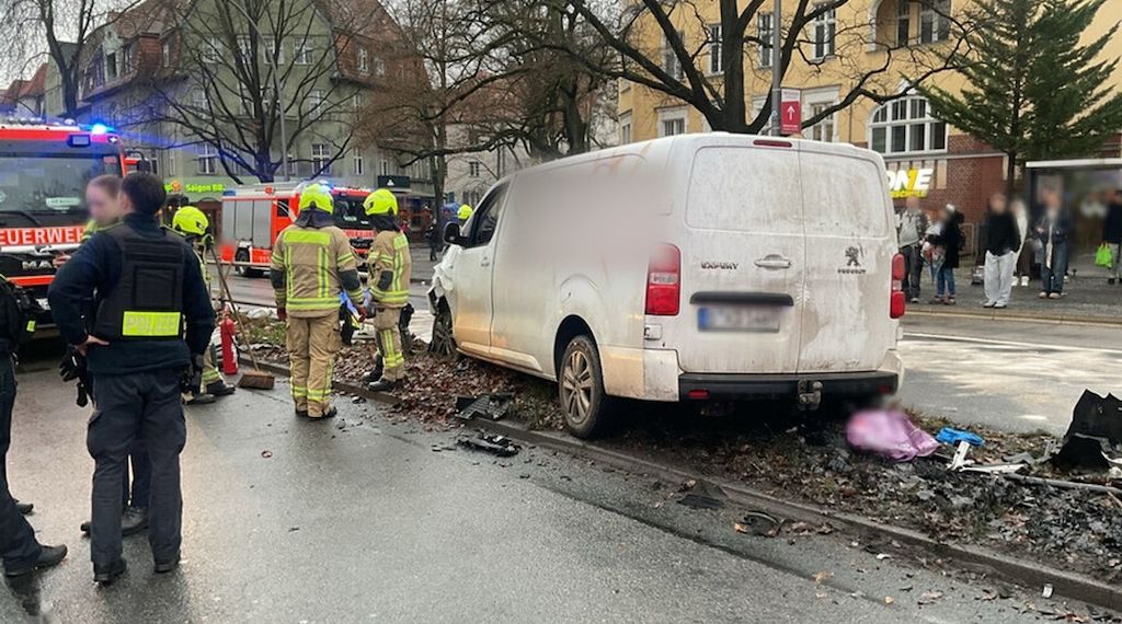 Schwerverletzter nach Zusammenstoß in Berlin-Zehlendorf