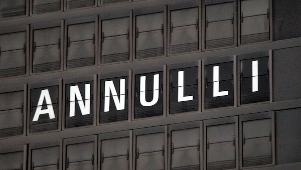 EuGH: Airlines müssen bei Flugausfall auch Provision erstatten