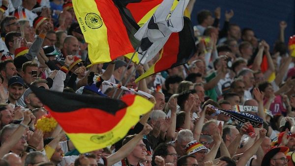 Außenpolitische Sprecher Hardt bringt Boykott der Fußball-WM in den USA ins Spiel