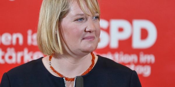 SPD-Fraktion widerspricht Kanzler bei Erbschaftsteuer